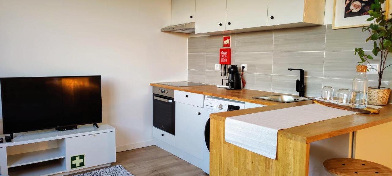 Stylish And Elegant Studio - Best View And Location In Coimbra Downton Екстер'єр фото