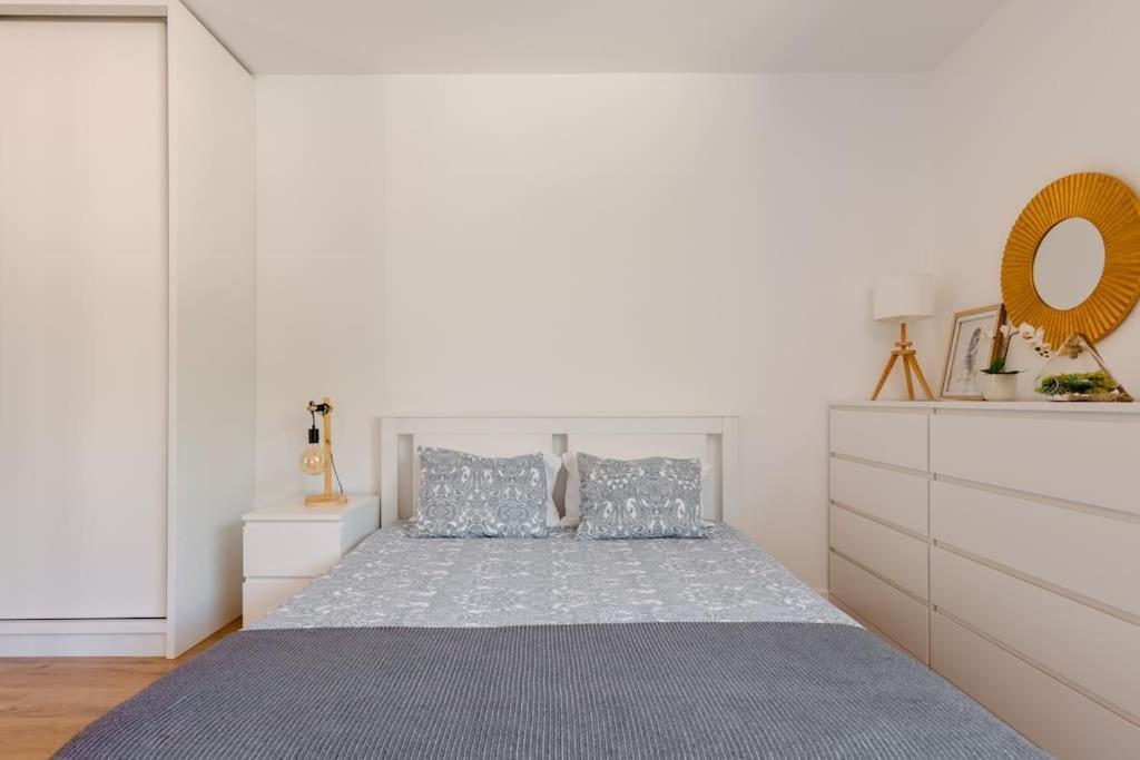 Stylish And Elegant Studio - Best View And Location In Coimbra Downton Екстер'єр фото
